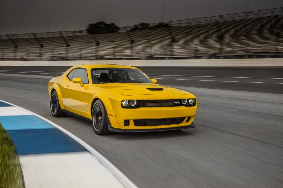  Dodge Challenger SRT Hellcat Widebody 2017 года  (фото 29 из 69)